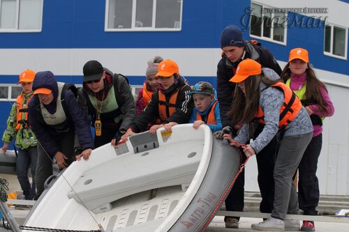 Спуск на воду яхты Дагги-Тиц